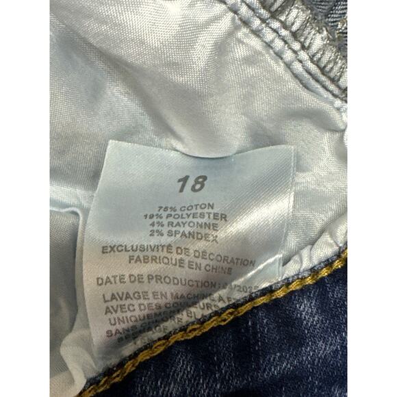 Celebrity Ace Size 18 Raw but Stitched Hem Stretch Denim Five Pocket Shorts - Picture 7 of 9